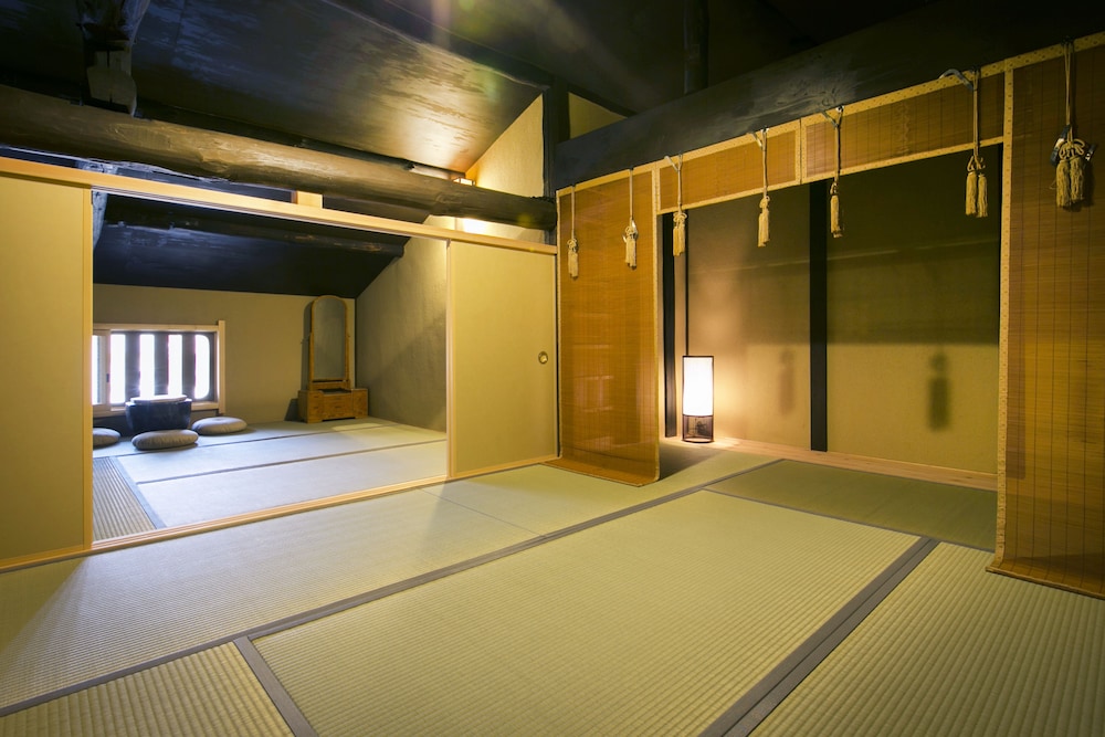平安宮内裏の宿 京都