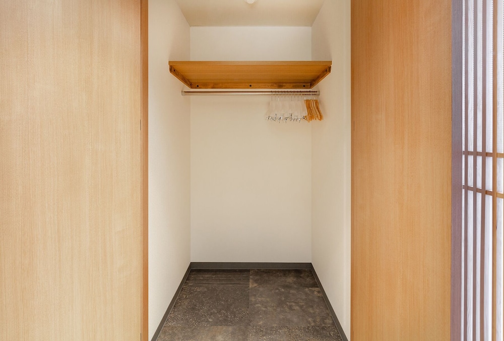 MATERIAL 府庁前 京都