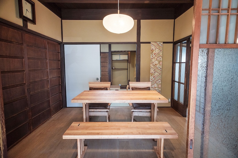 谷町君山科家 京都