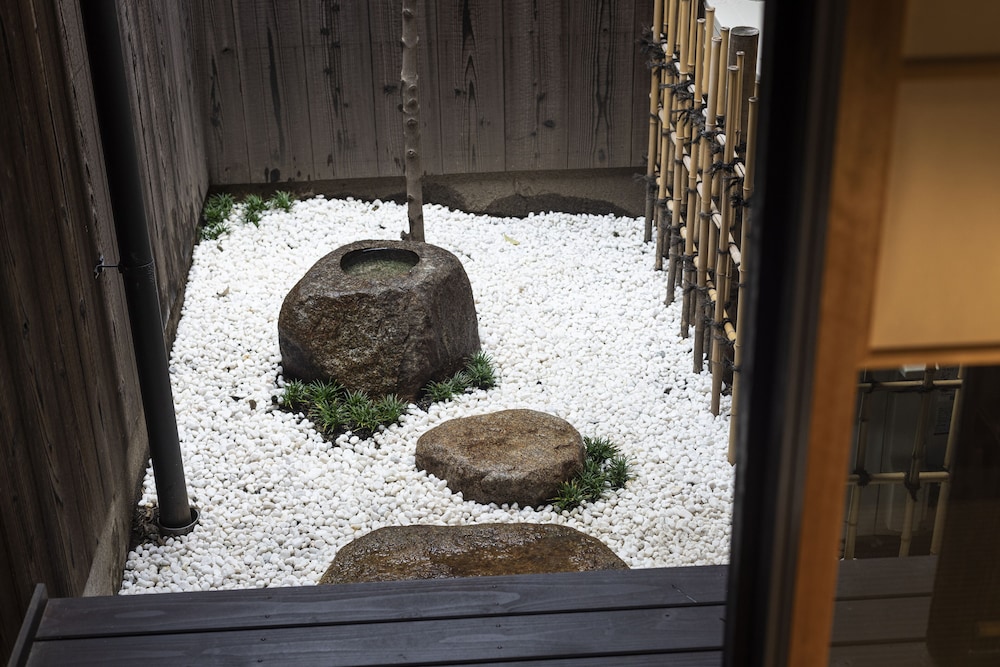 鈴 プレミアム 光輝東 京都