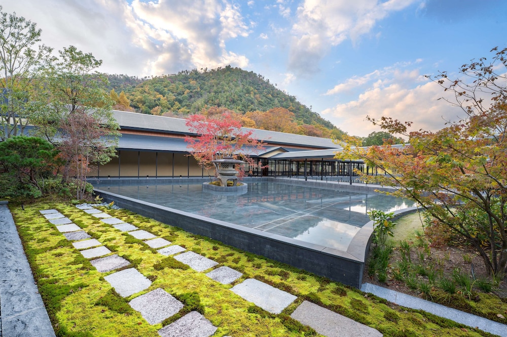 ROKU KYOTO LXR HOTELS & RESORTS 京都