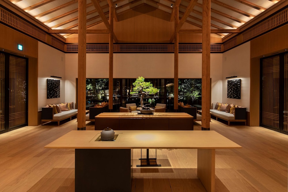 ROKU KYOTO LXR HOTELS & RESORTS 京都