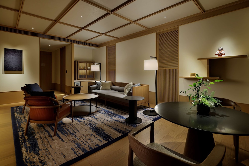 ROKU KYOTO LXR HOTELS & RESORTS 京都