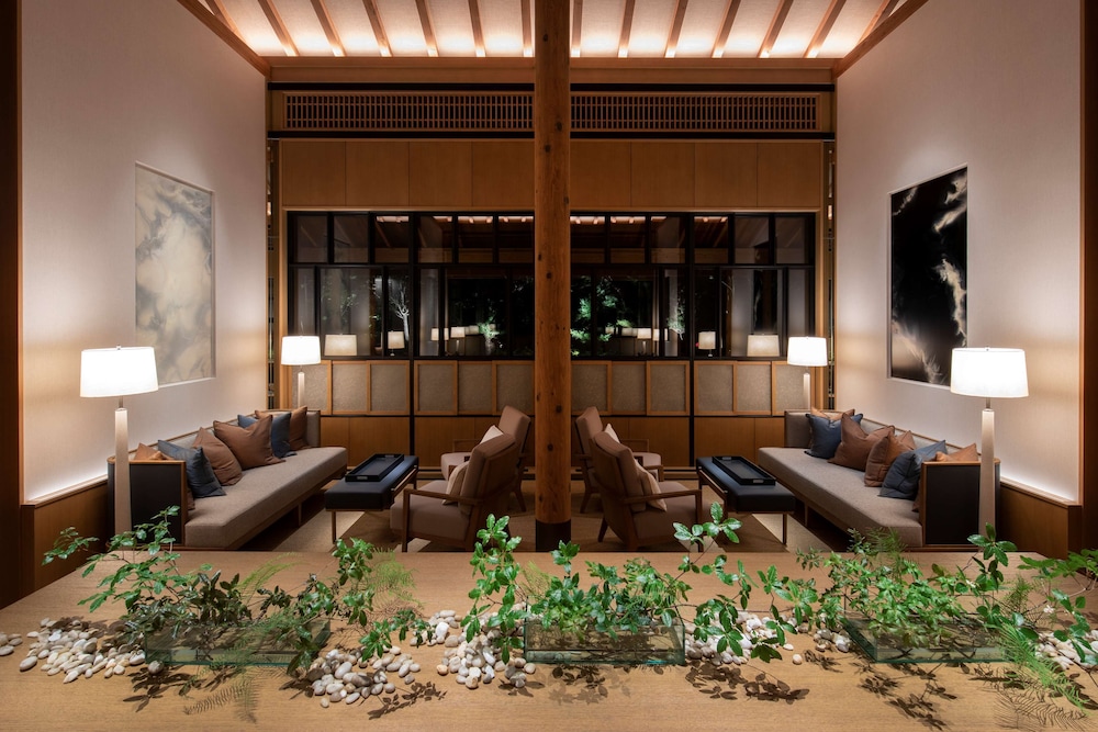 ROKU KYOTO LXR HOTELS & RESORTS 京都
