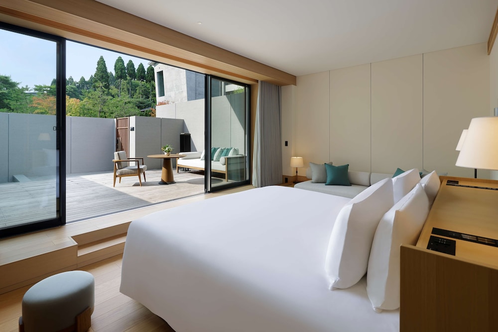 ROKU KYOTO LXR HOTELS & RESORTS 京都