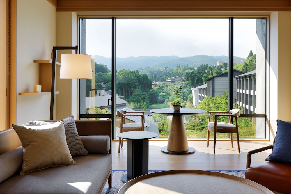 ROKU KYOTO LXR HOTELS & RESORTS 京都