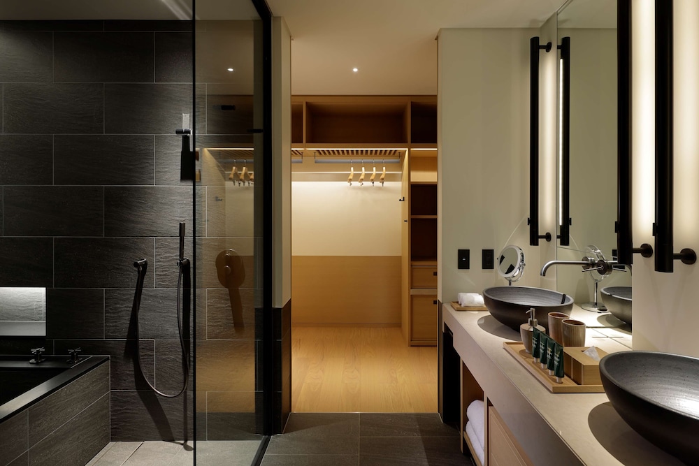 ROKU KYOTO LXR HOTELS & RESORTS 京都