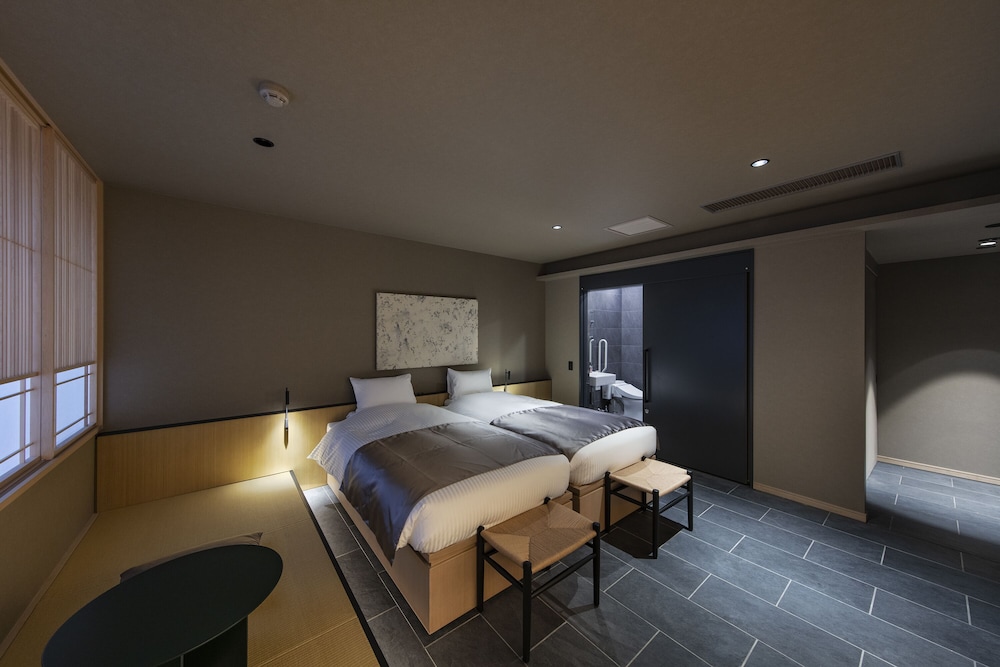 HOTEL TOU NISHINOTOIN KYOTO 京都