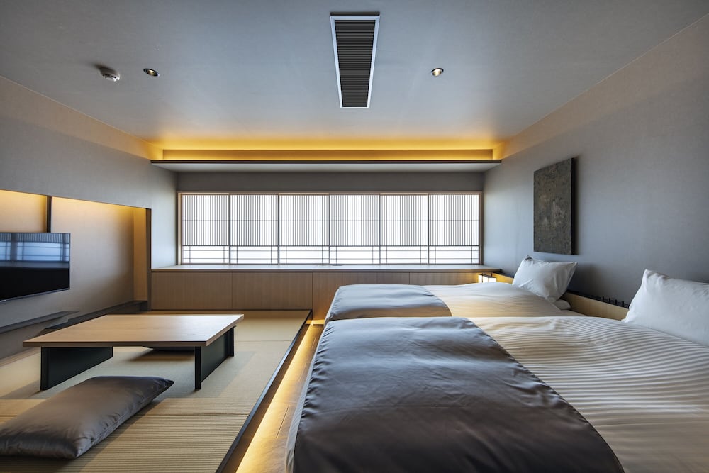 HOTEL TOU NISHINOTOIN KYOTO 京都