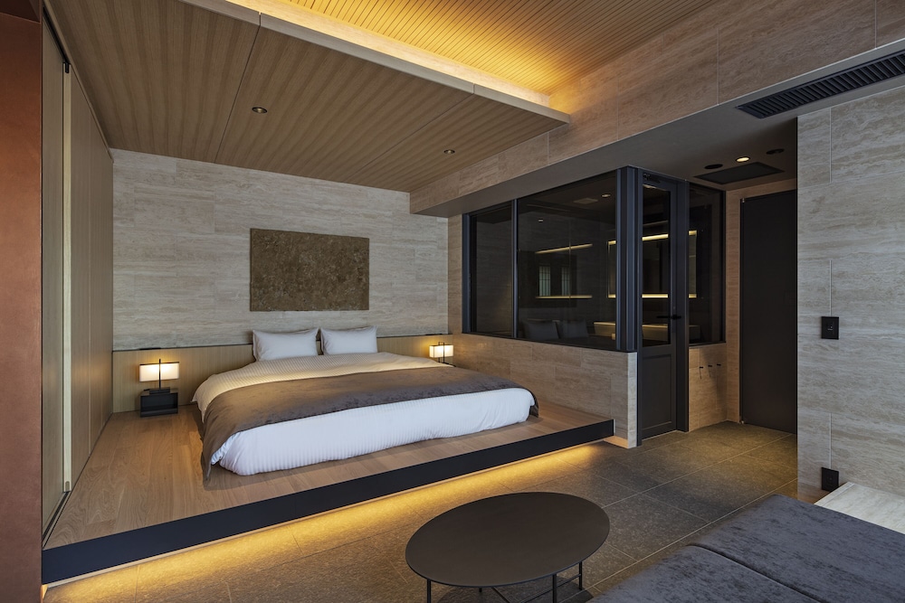 HOTEL TOU NISHINOTOIN KYOTO 京都