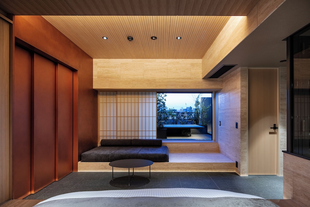 HOTEL TOU NISHINOTOIN KYOTO 京都