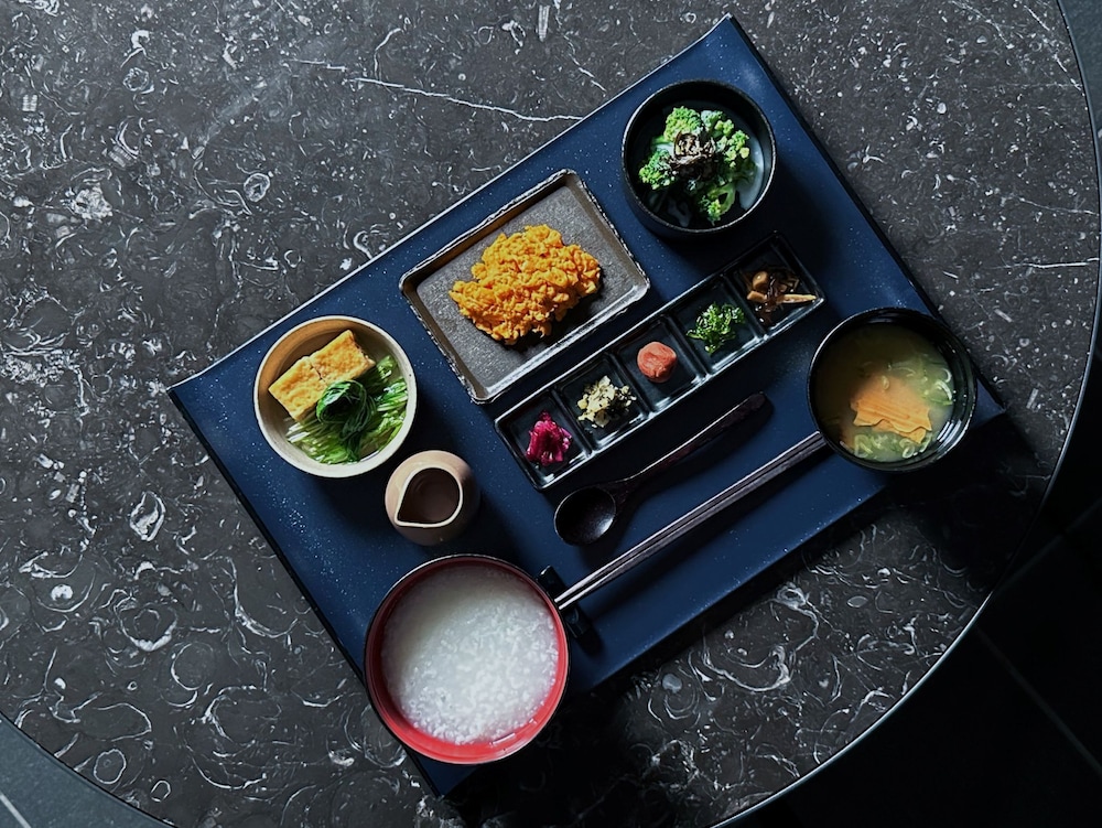 HOTEL TOU NISHINOTOIN KYOTO 京都