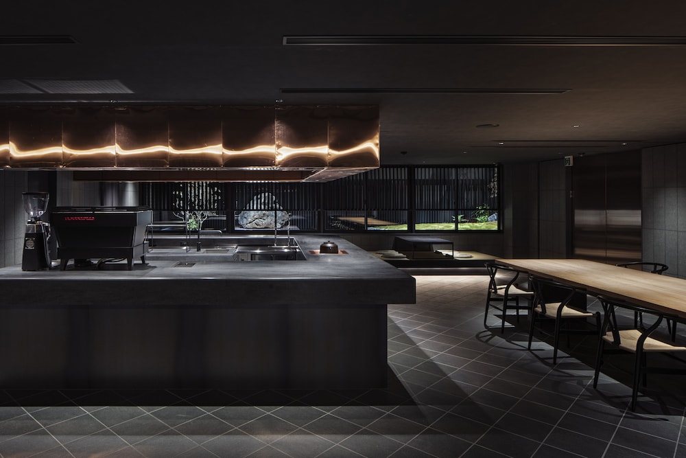 HOTEL TOU NISHINOTOIN KYOTO 京都