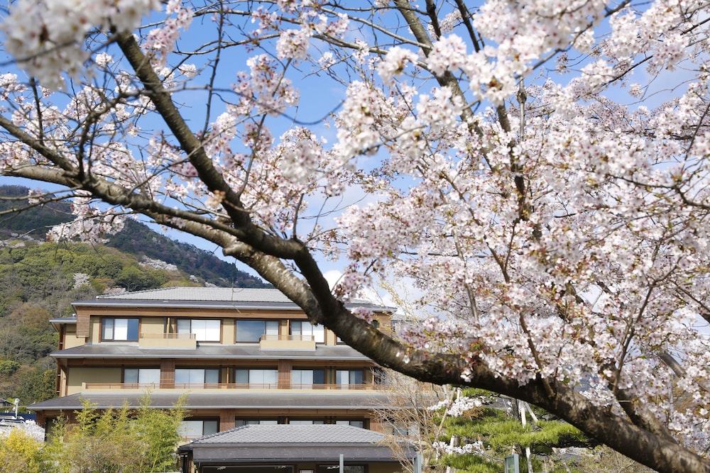 京都 嵐山温泉 花伝抄 (共立リゾート) 京都