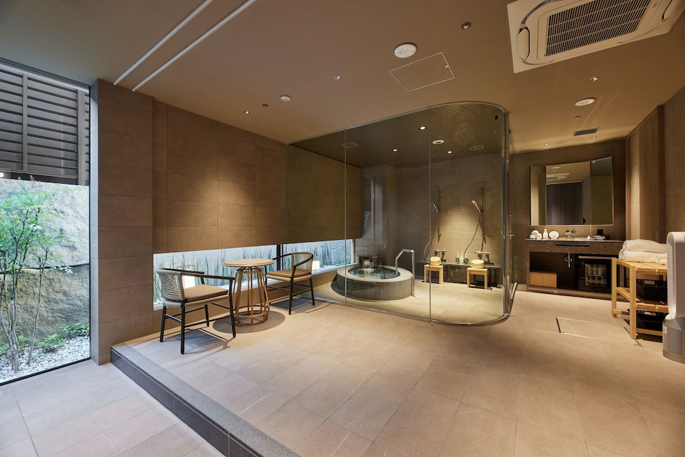 THE HOTEL HIGASHIYAMA KYOTO TOKYU, A PAN PACIFIC HOTEL 京都