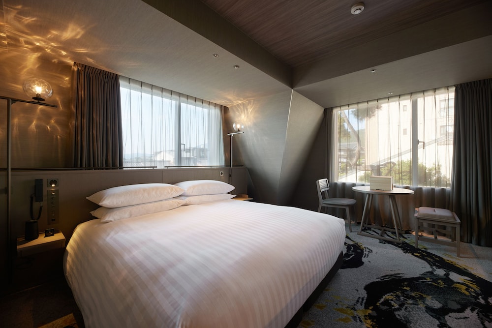 THE HOTEL HIGASHIYAMA KYOTO TOKYU, A PAN PACIFIC HOTEL 京都
