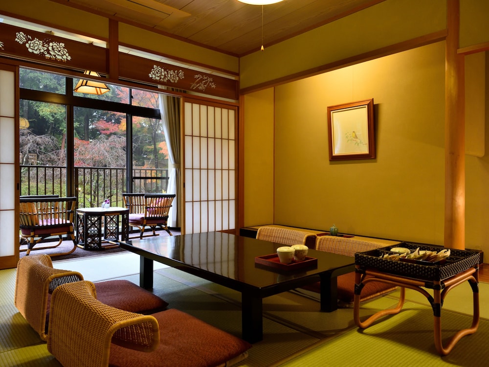 湯の花温泉　京YUNOHANA RESORT 翠泉 京都