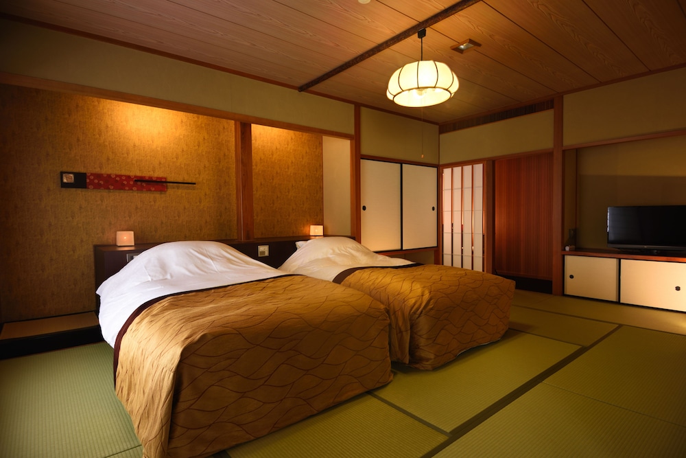 湯の花温泉　京YUNOHANA RESORT 翠泉 京都