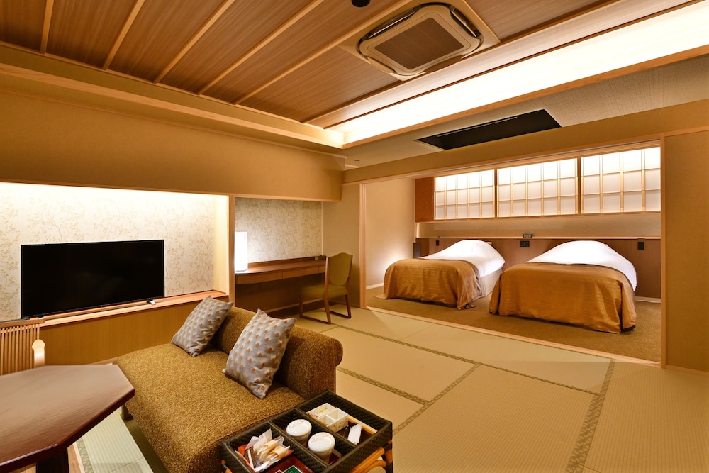 湯の花温泉　京YUNOHANA RESORT 翠泉 京都