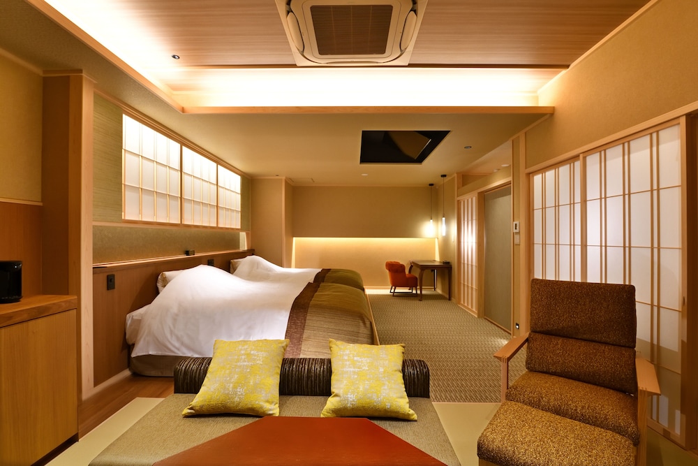 湯の花温泉　京YUNOHANA RESORT 翠泉 京都