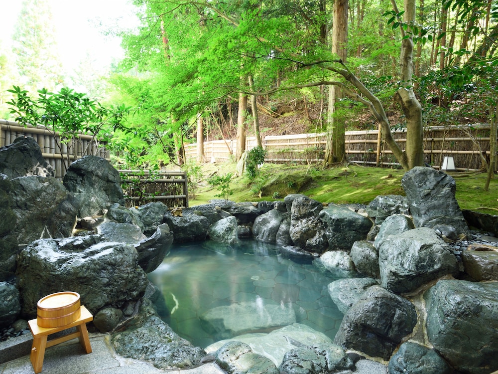 湯の花温泉　京YUNOHANA RESORT 翠泉 京都