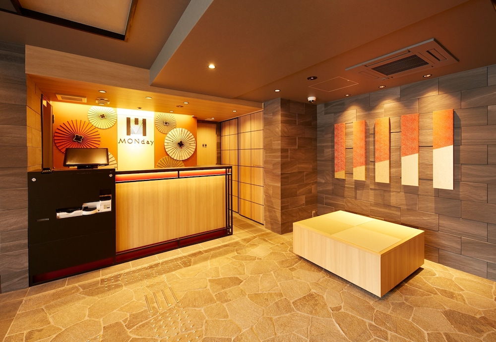 MONDAY APART PREMIUM 京都駅 京都