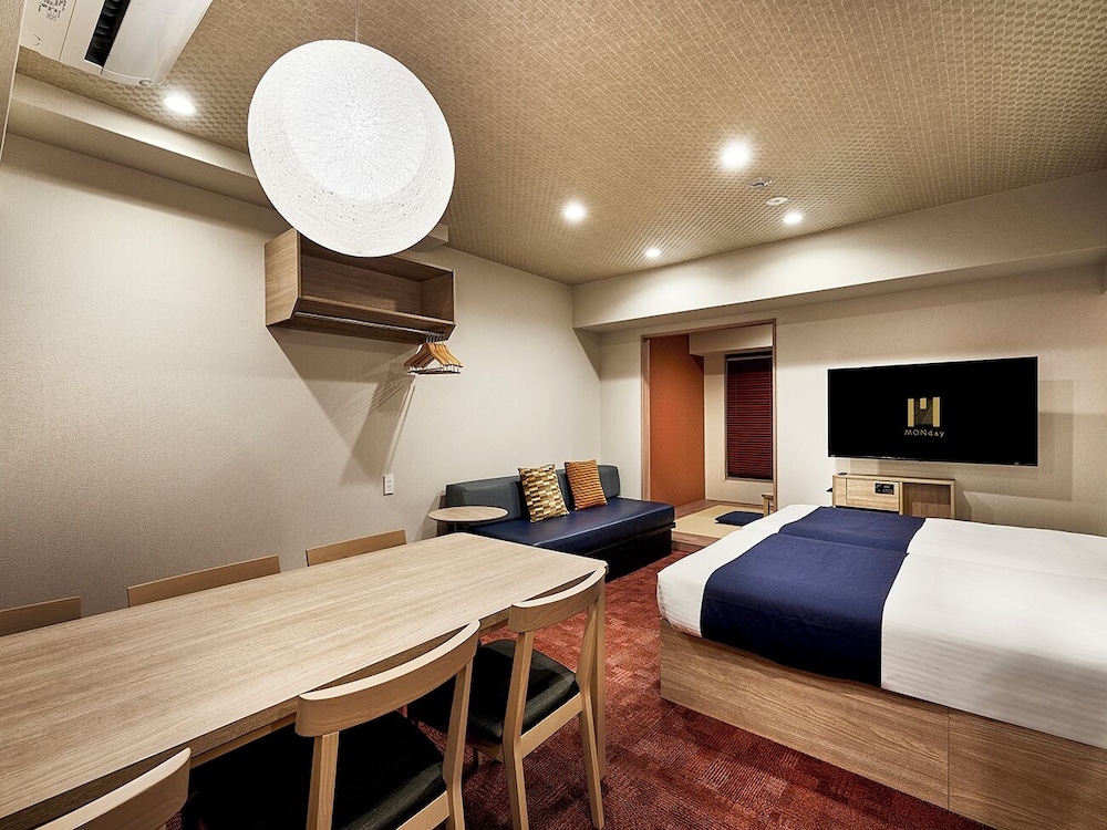 MONDAY APART PREMIUM 京都駅 京都