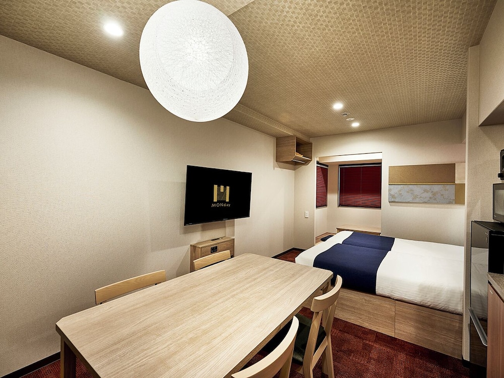 MONDAY APART PREMIUM 京都駅 京都