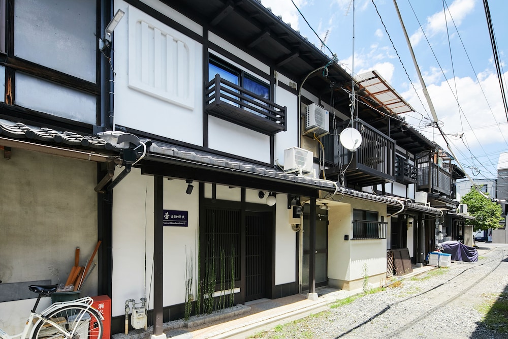 TSUBOMI LUXURY INN 島原別邸 弐 京都