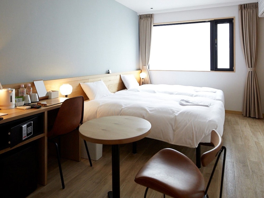 HOTEL BELL ・ KYOTO 京都