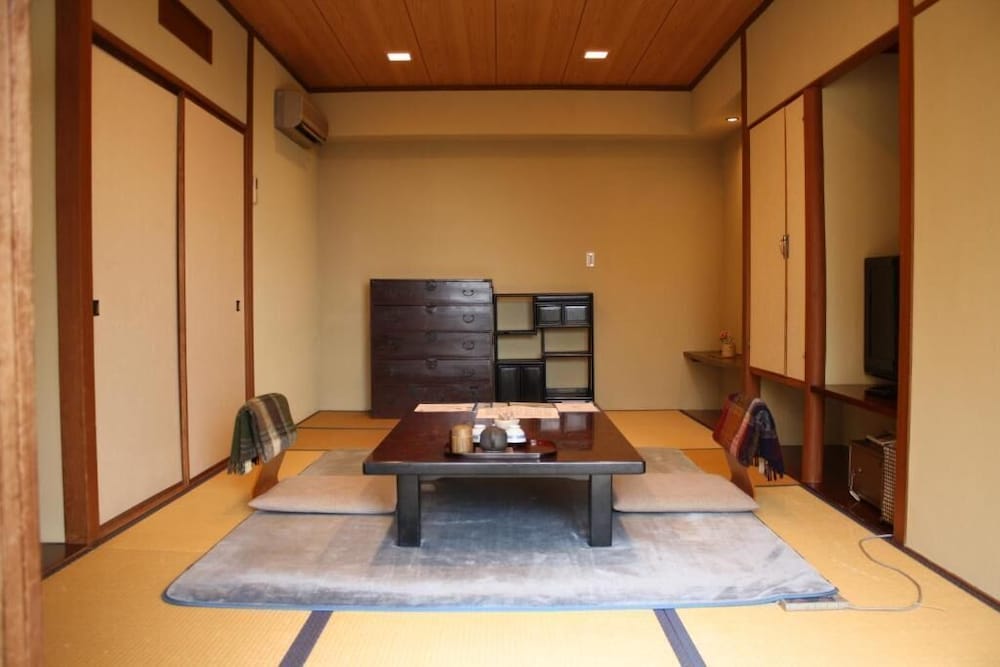 昭恋館 よ志のや 京都