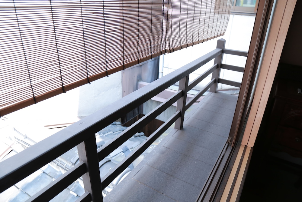 京町家お宿・花 京都