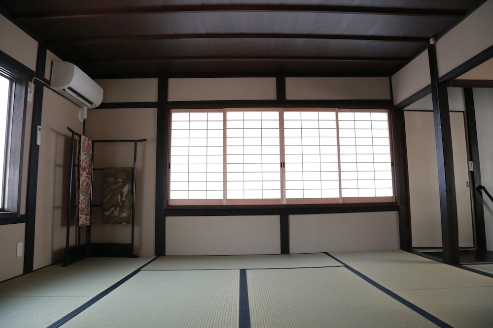 京町家お宿・花 京都