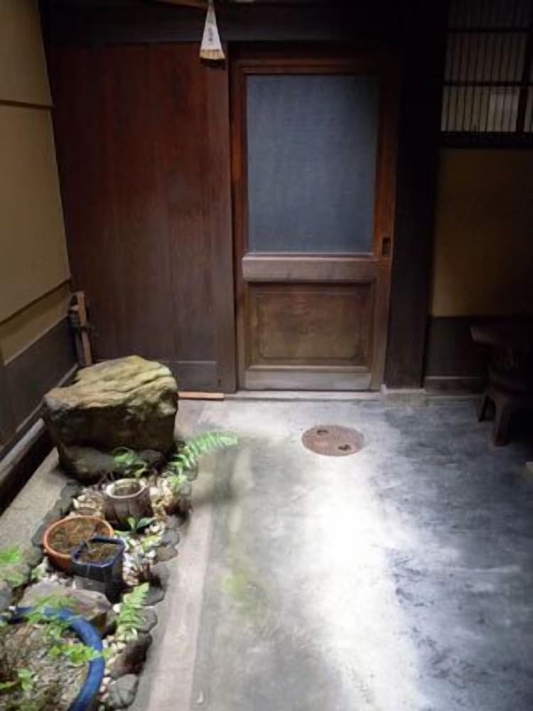 ゲストハウス金魚家 京都