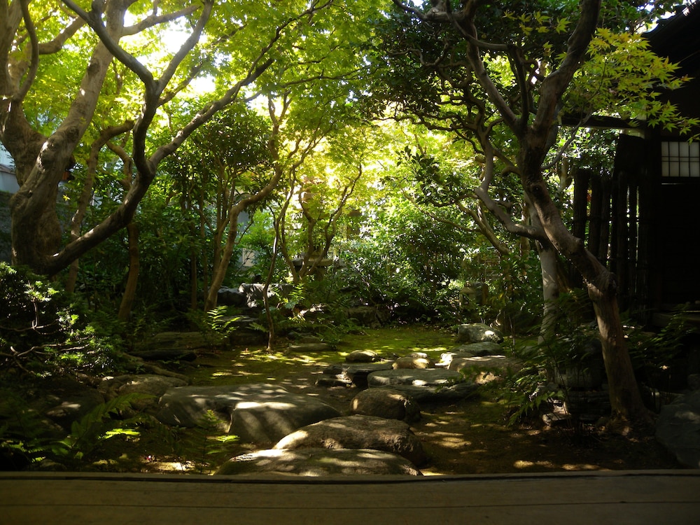 ゲストハウス鯉屋 京都