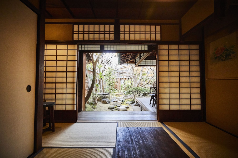 ゲストハウス鯉屋 京都