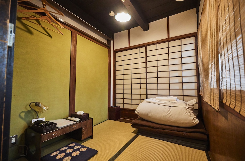 ゲストハウス鯉屋 京都