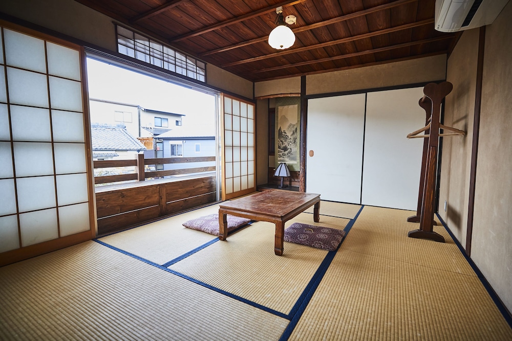 ゲストハウス鯉屋 京都