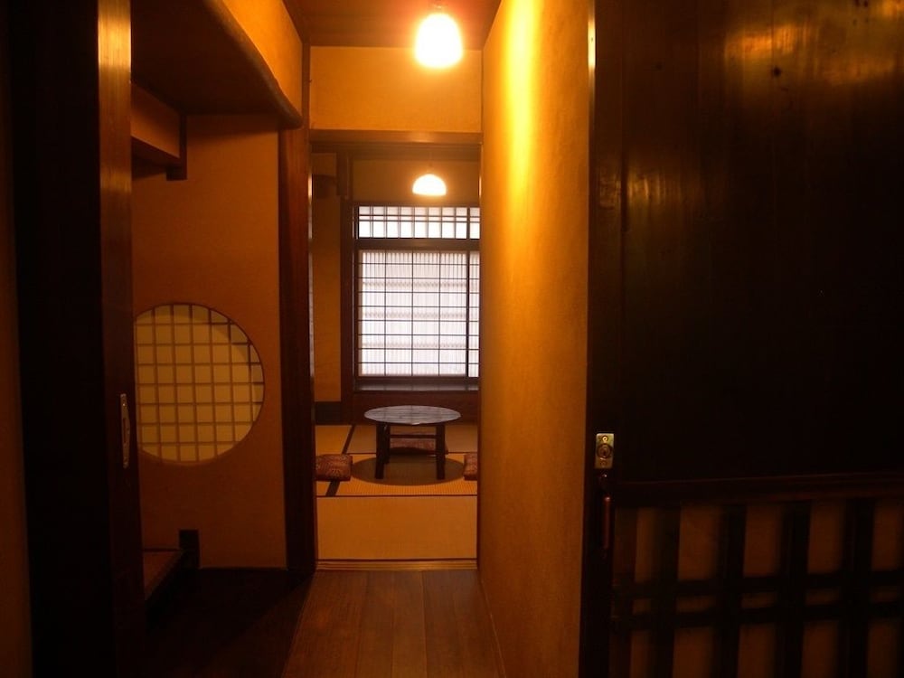 ゲストハウス鯉屋 京都