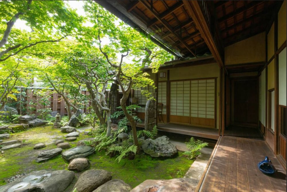 ゲストハウス鯉屋 京都