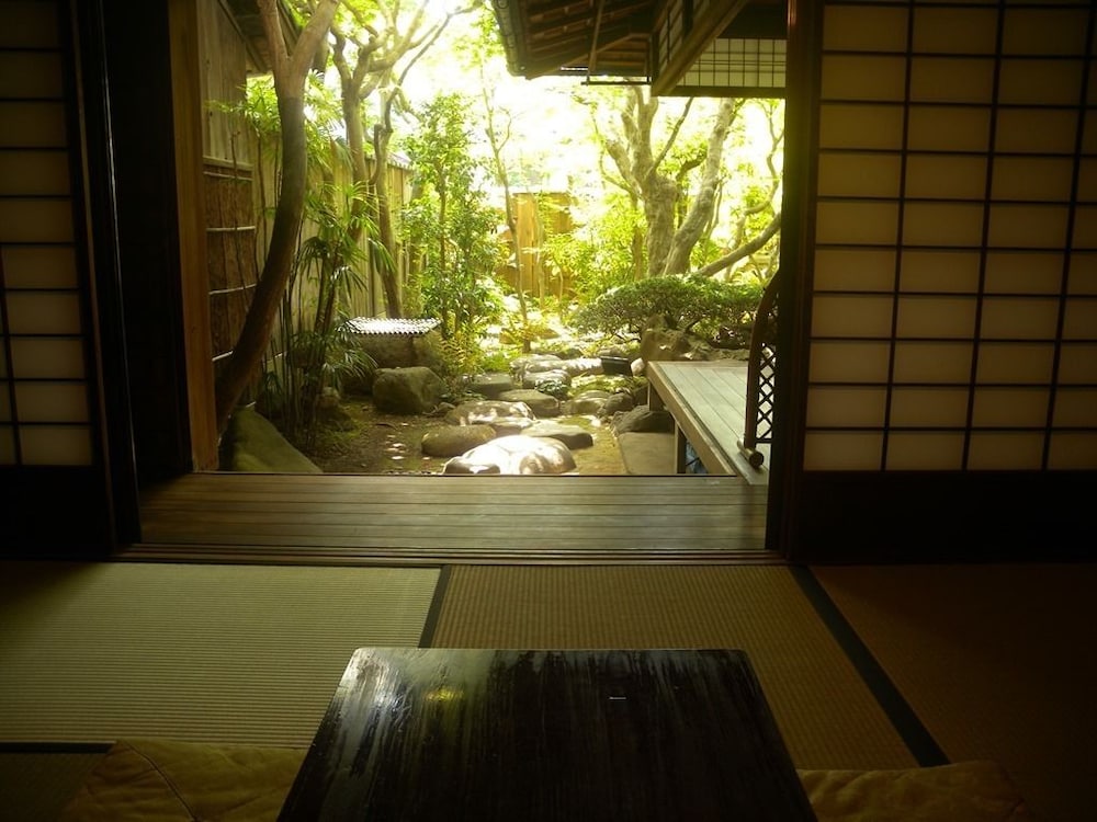 ゲストハウス鯉屋 京都