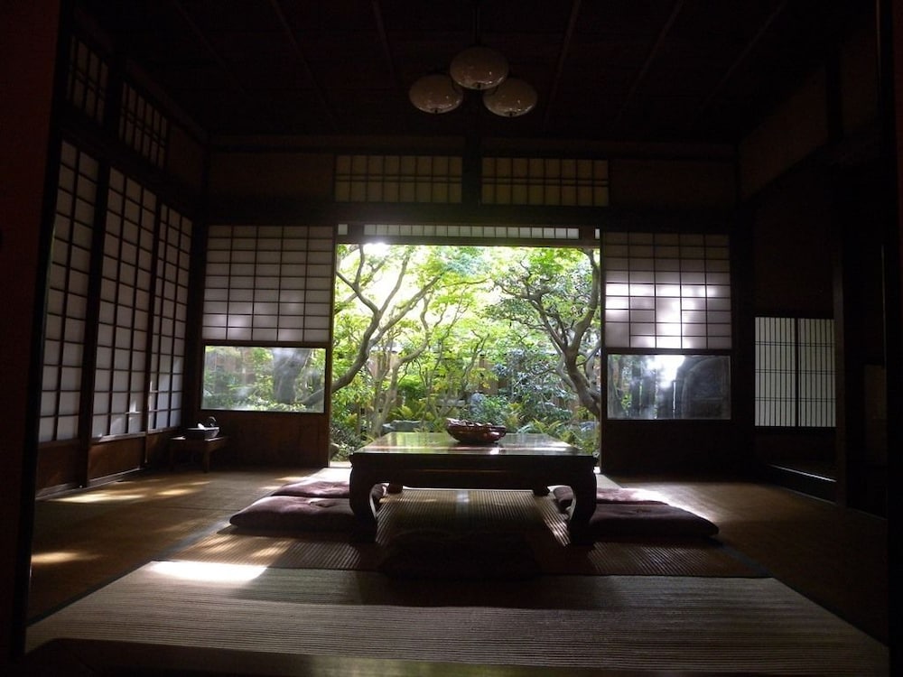ゲストハウス鯉屋 京都