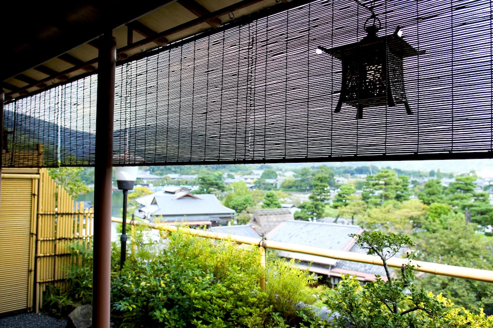 京都 嵐山温泉 渡月亭 京都