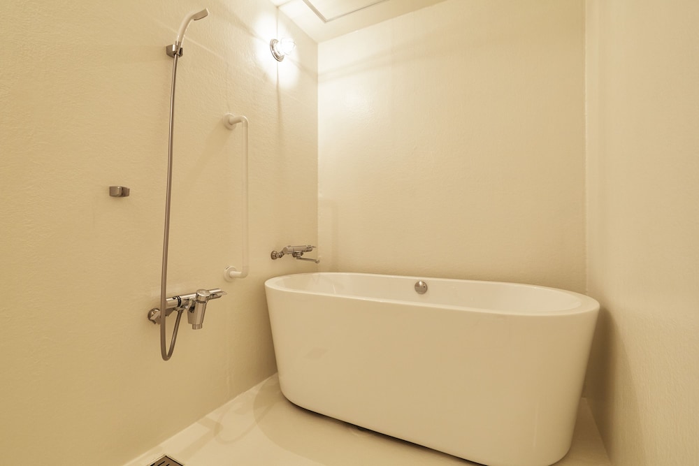 UTSUWA器 DESIGNED  HOSTEL 京都