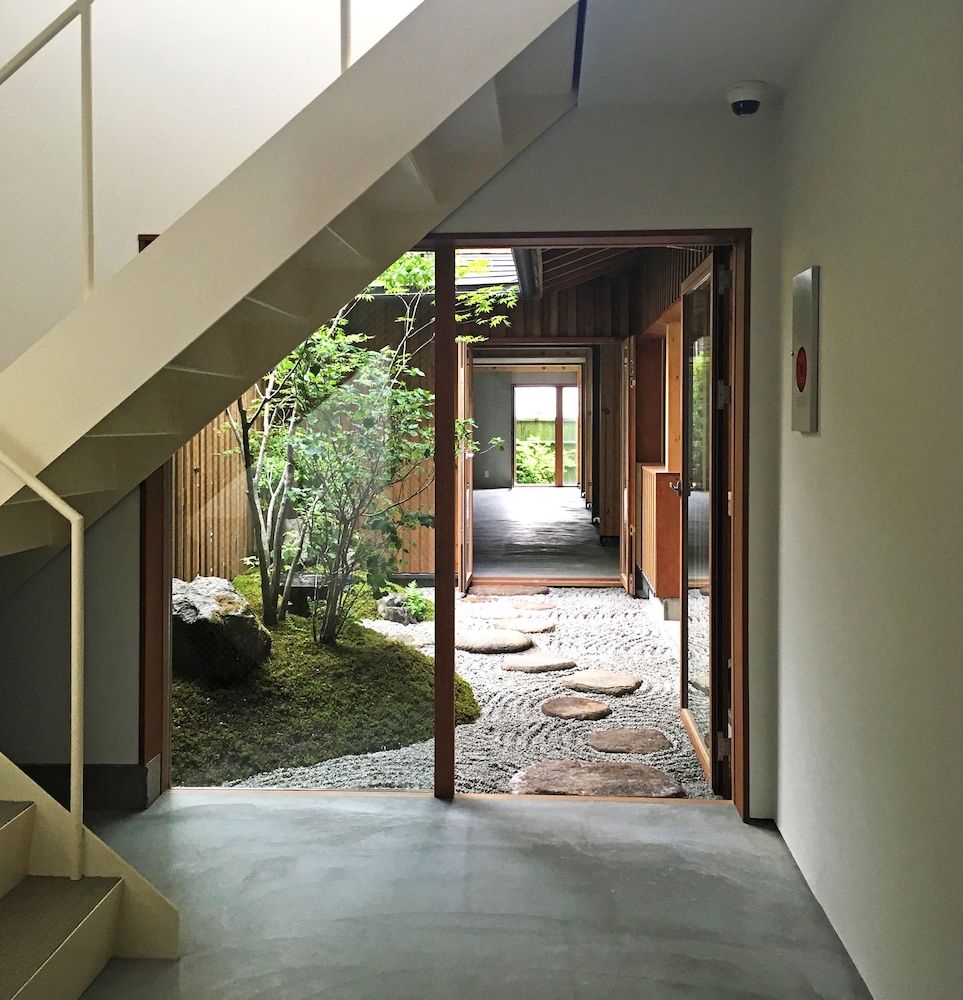 UTSUWA器 DESIGNED  HOSTEL 京都