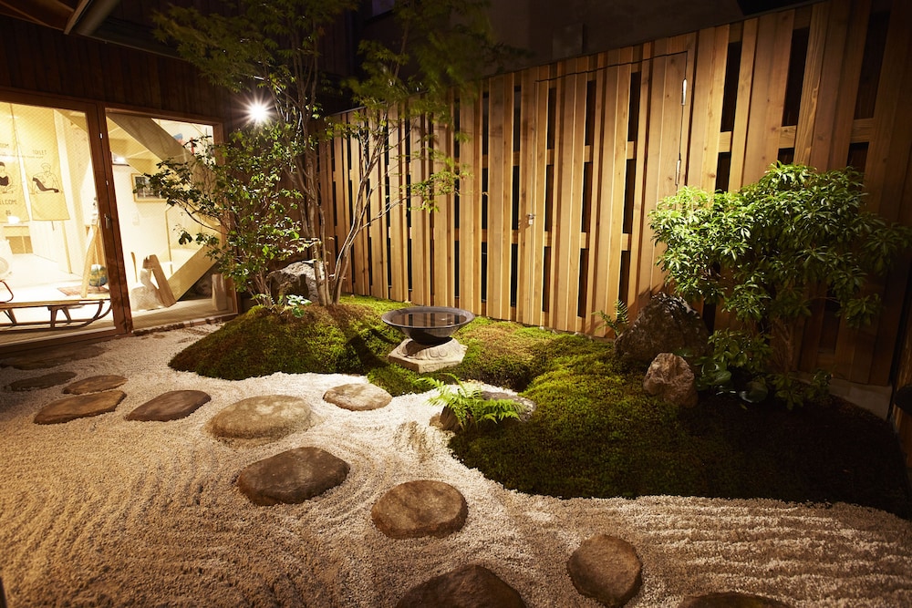 UTSUWA器 DESIGNED  HOSTEL 京都