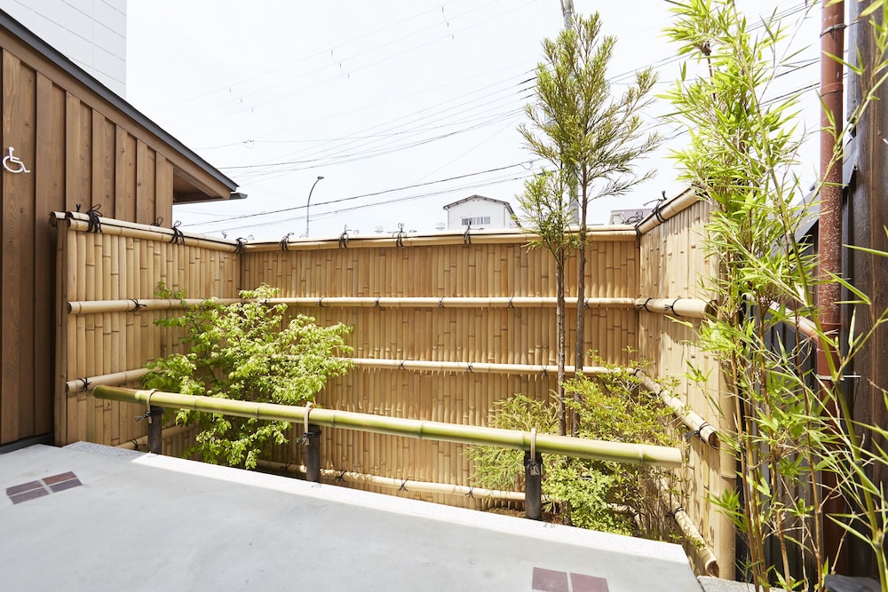 UTSUWA器 DESIGNED  HOSTEL 京都