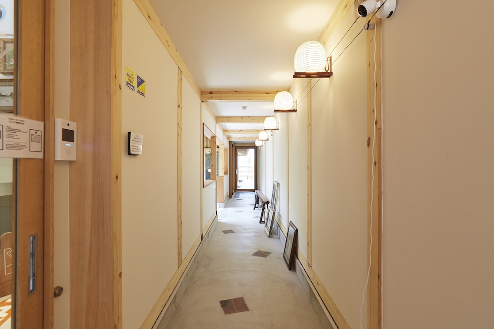 UTSUWA器 DESIGNED  HOSTEL 京都