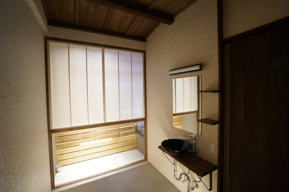 KIRARI GUEST HOUSE 京都東九条 京都