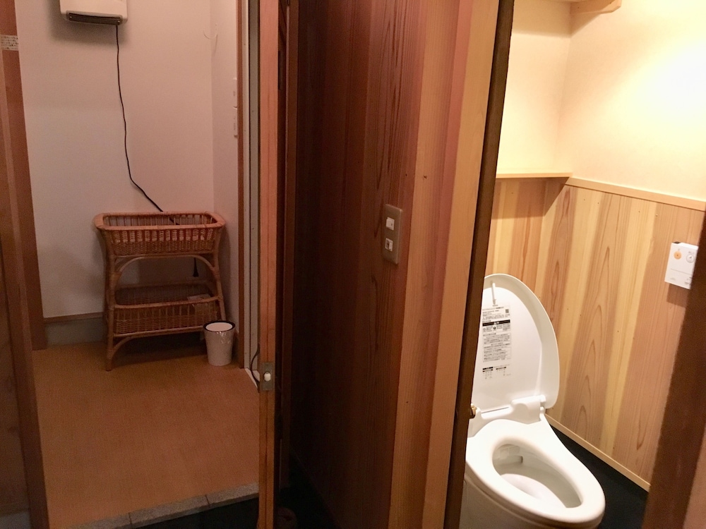 ゲストハウス 町家「つばら」五条坂 京都